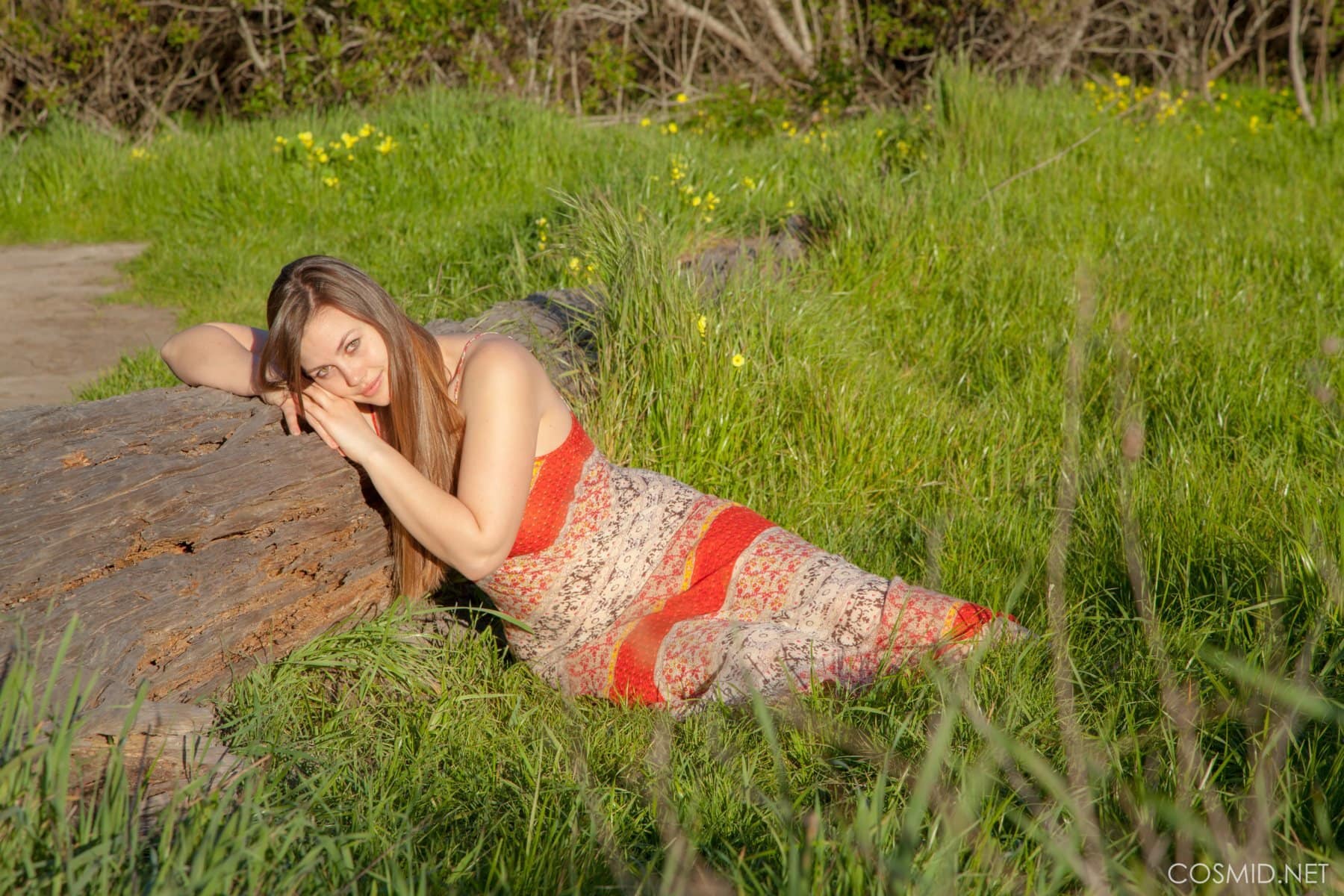"Stunning Curvy Beauty LilliWhite Goes Nude Outdoors" - Image 3