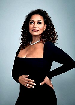 Debbie Allen image 1 of 2