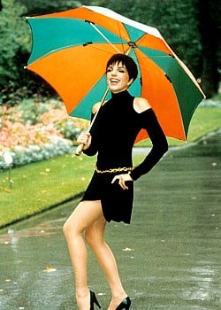 Liza Minnelli image 1 of 4