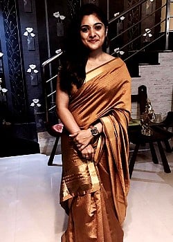 Nivetha Thomas image 1 of 1