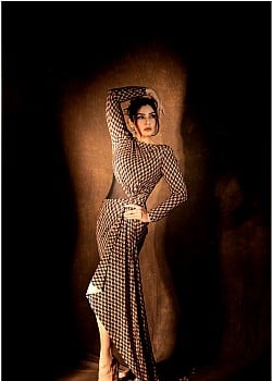 Raveena Tandon image 1 of 4