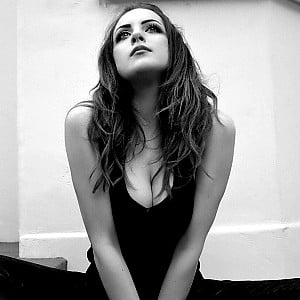 Elizabeth Gillies