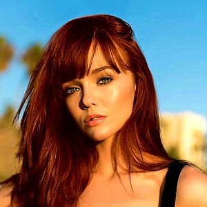 Hannah Rose May