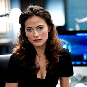 Lara Pulver