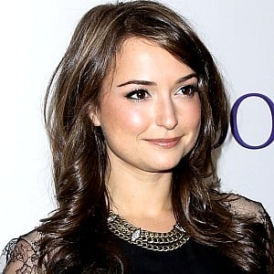 Milana Vayntrub