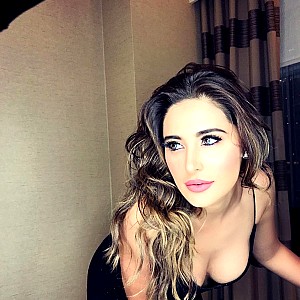 Nargis Fakhri Xxx Video Song - Nargis Fakhri - Free pics, galleries & more at Babepedia