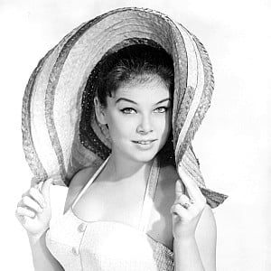 Yvonne Craig