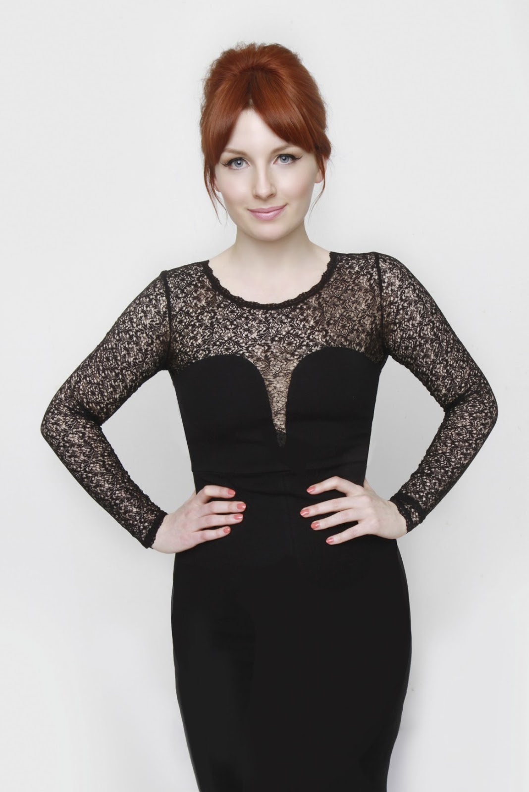 Alice Levine - Free pics, galleries & more at Babepedia