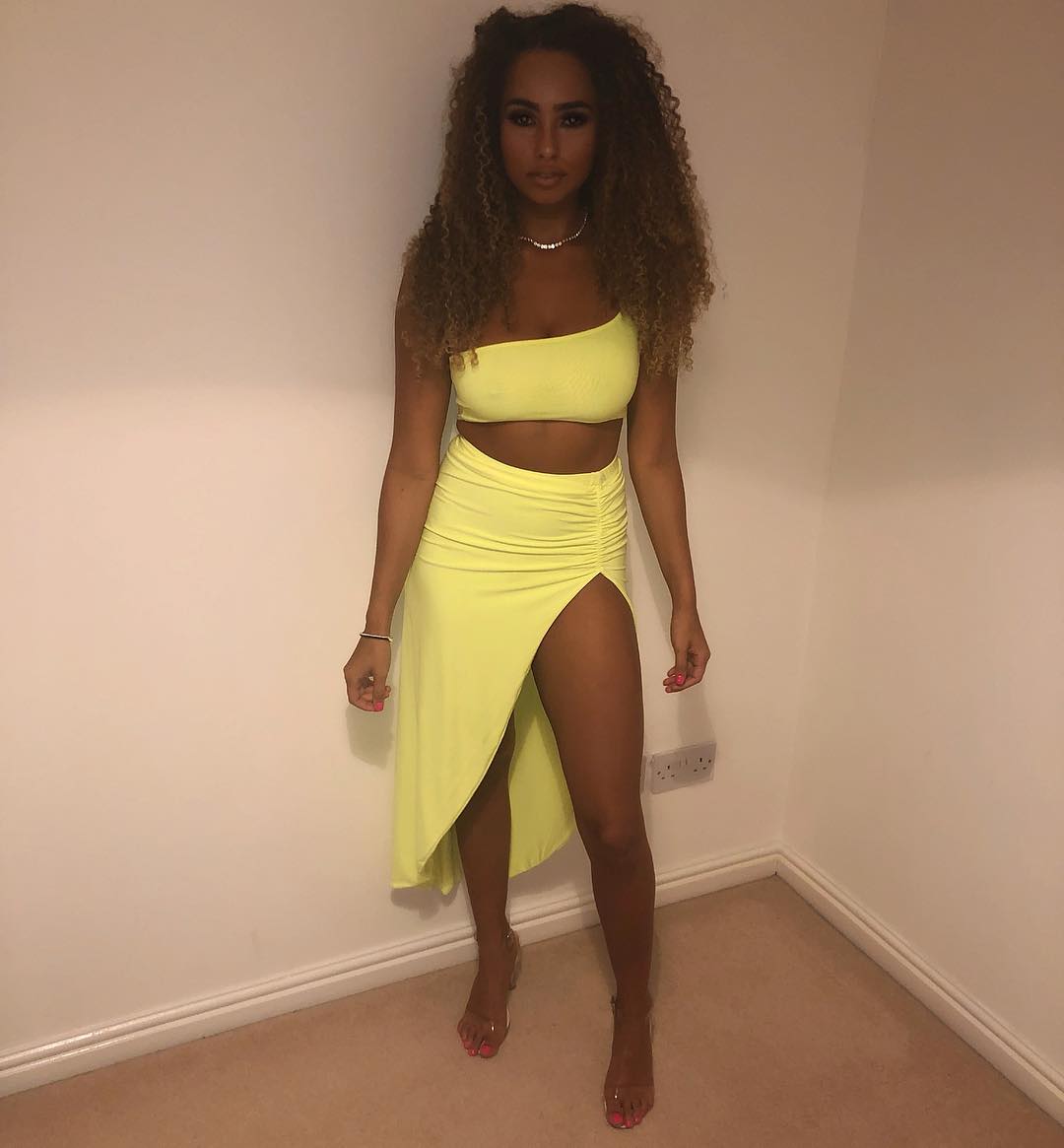 Amber Rose Gill - Free pics, galleries & more at Babepedia