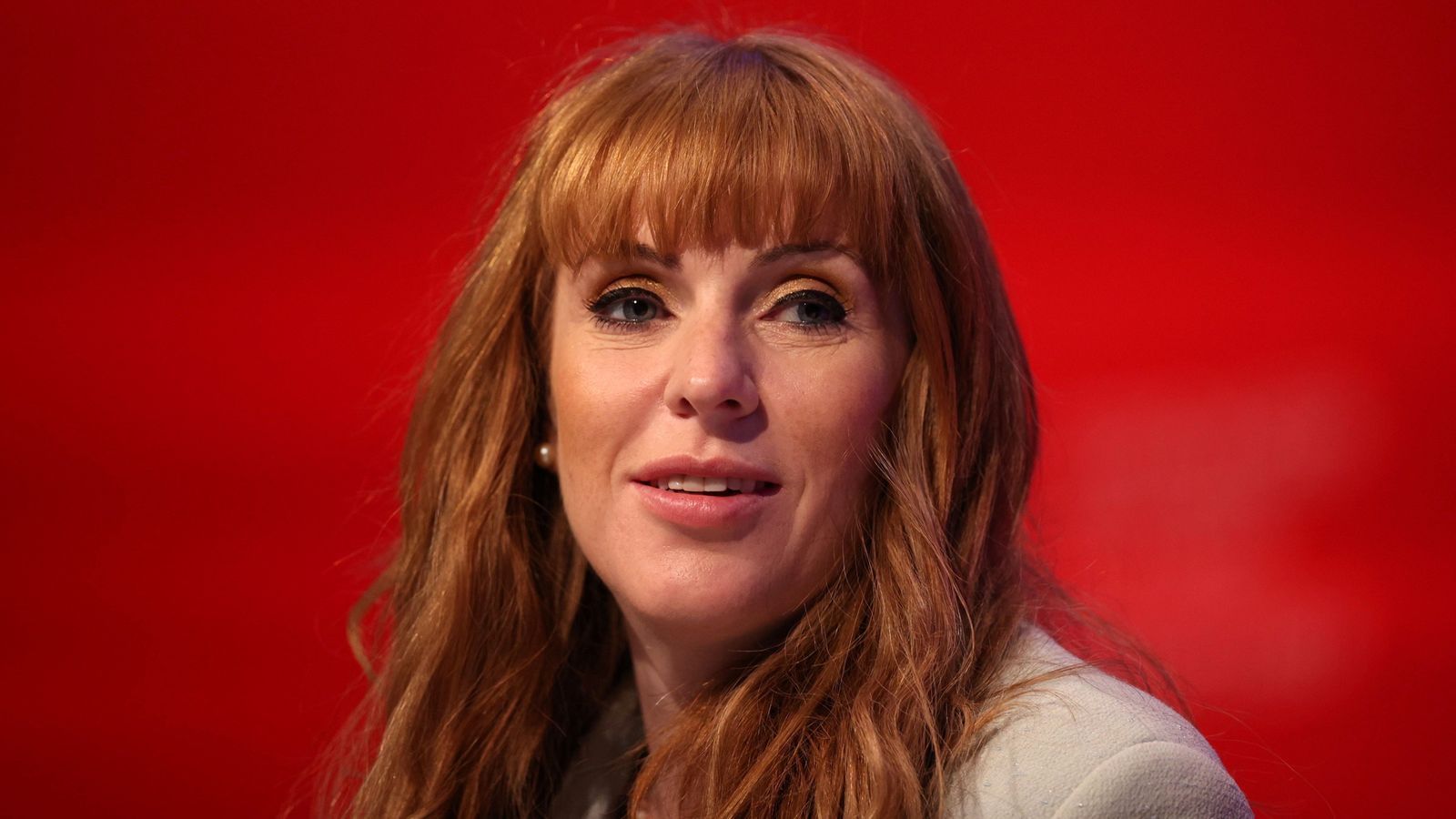 Angela Rayner - Free pics, galleries & more at Babepedia