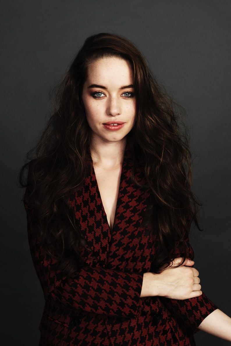 Anna Popplewell - Free pics, galleries & more at Babepedia