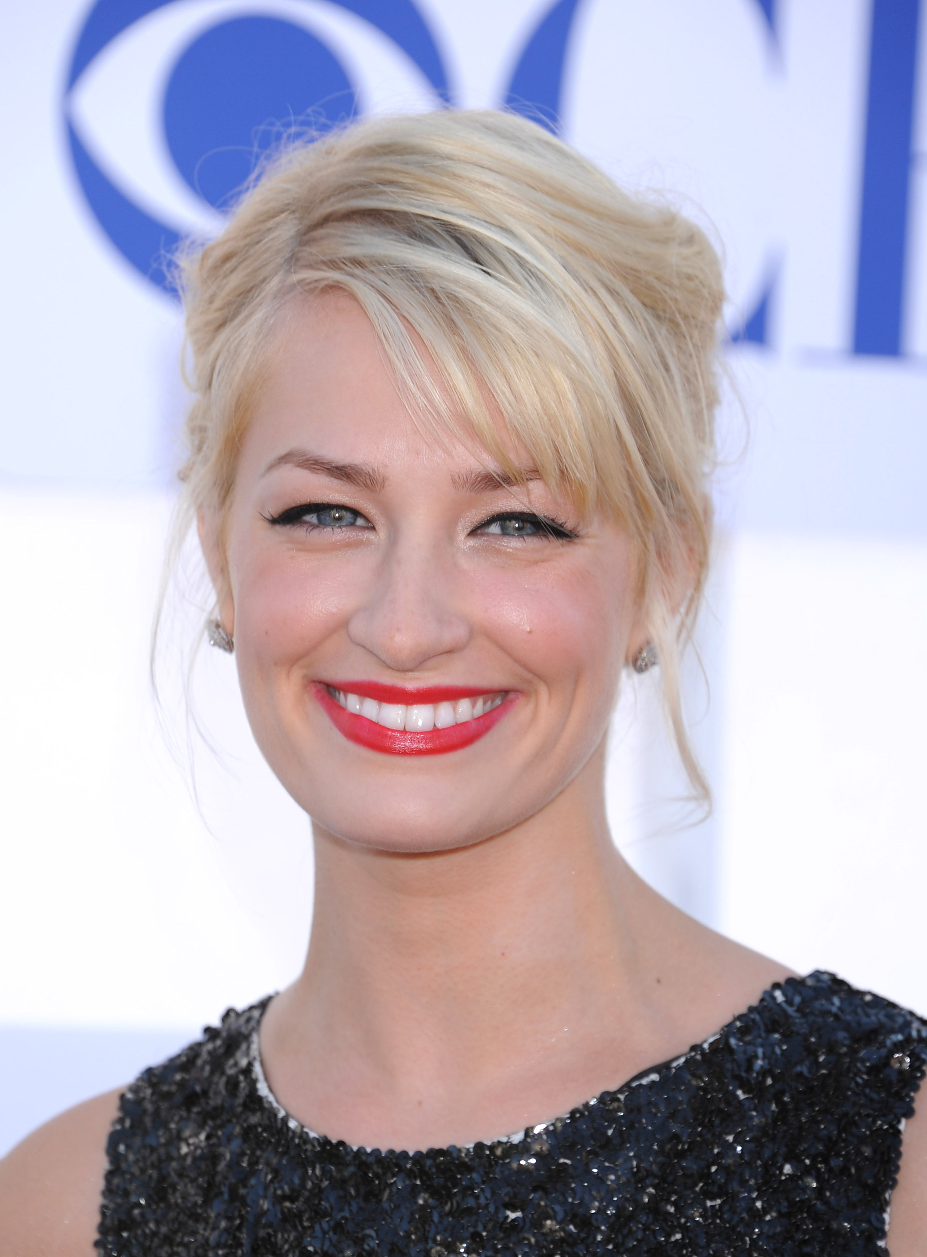 Beth Behrs - Free pics, galleries & more at Babepedia