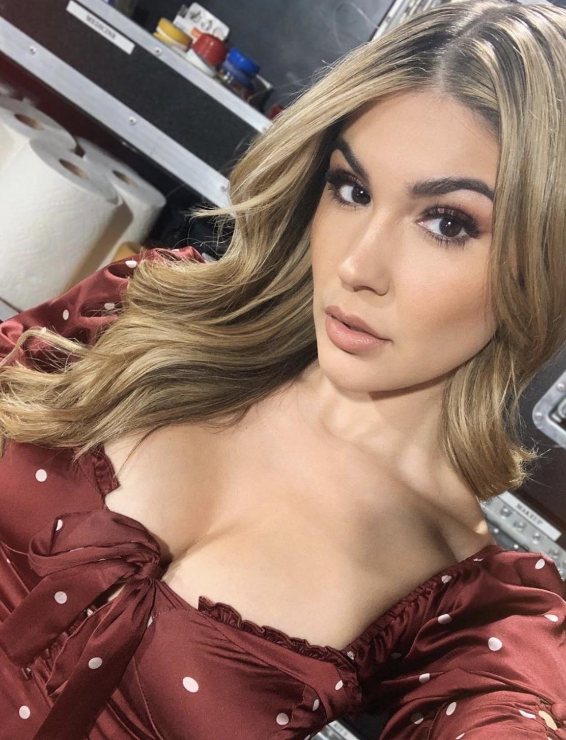 Cathy Kelly Sex Com - Cathy Kelley - Free pics, galleries & more at Babepedia