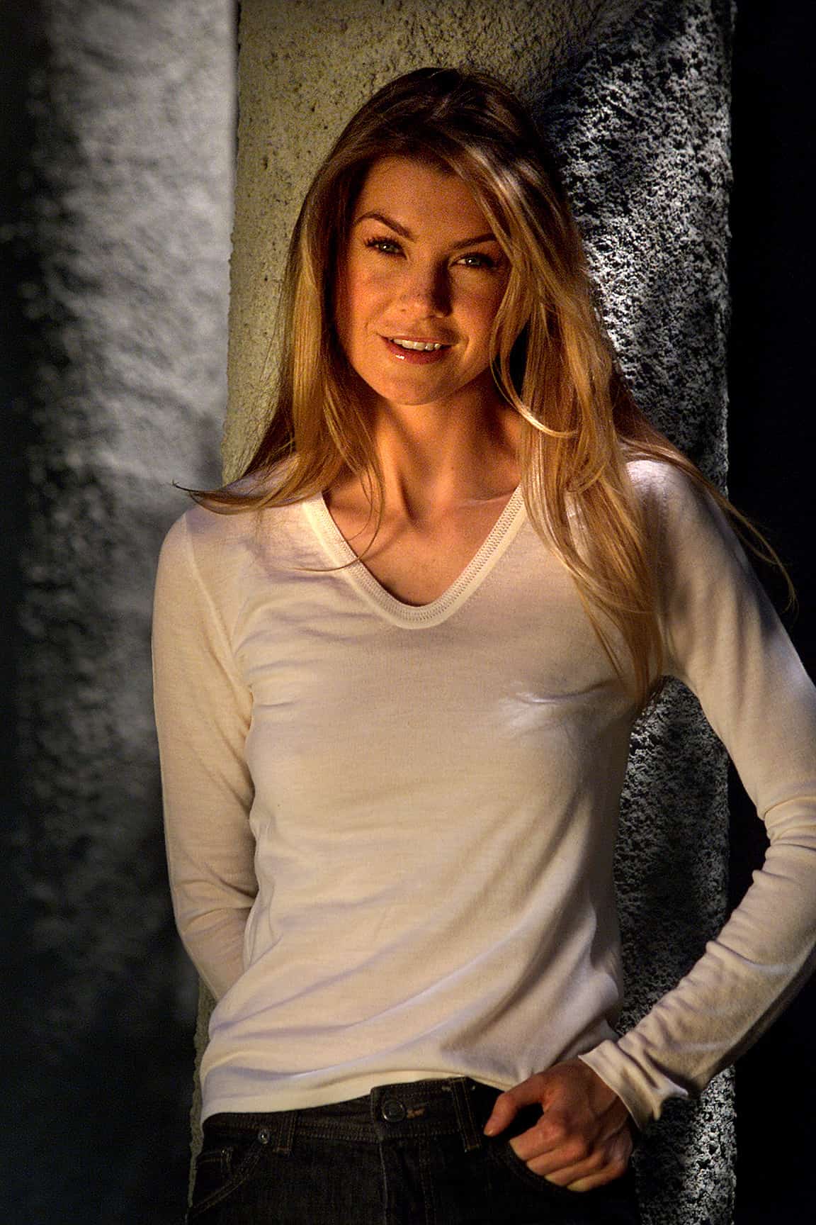 Ellen Pompeo - Free pics, galleries & more at Babepedia