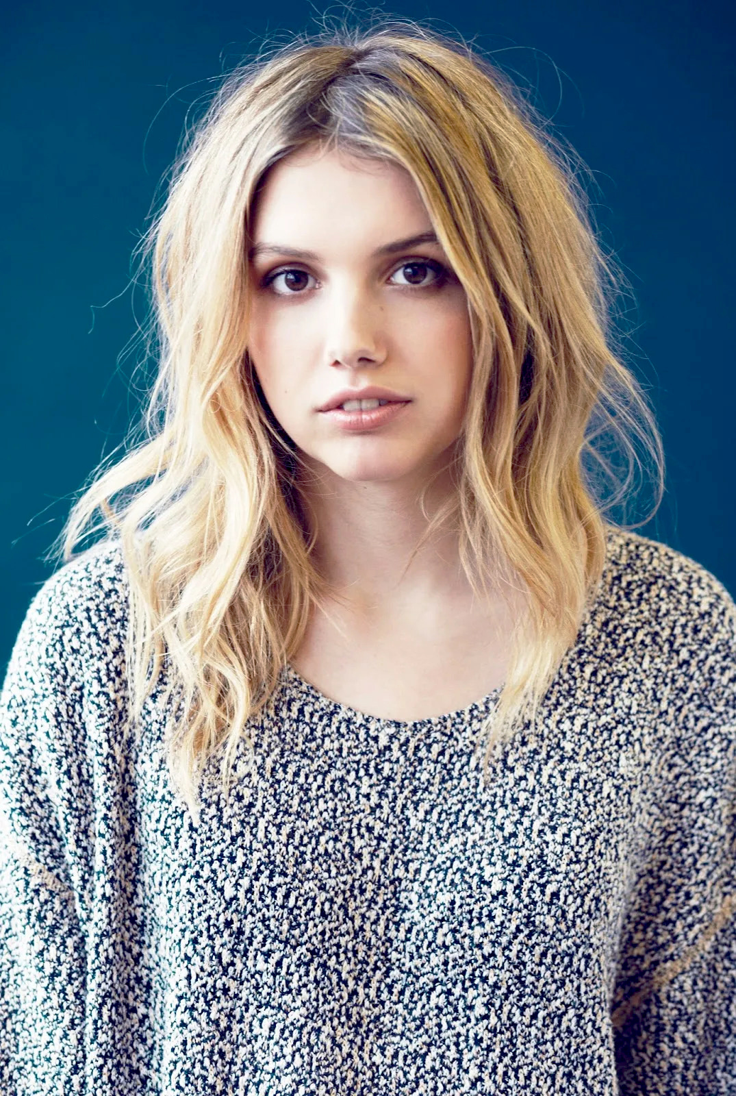 Hannah Murray - Free pics, galleries & more at Babepedia