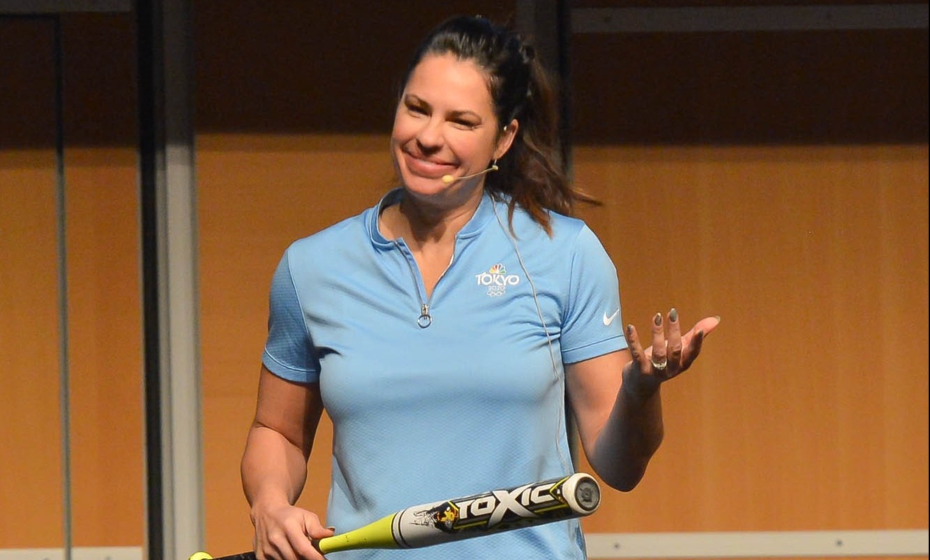 Jessica Mendoza - Free pics, galleries & more at Babepedia