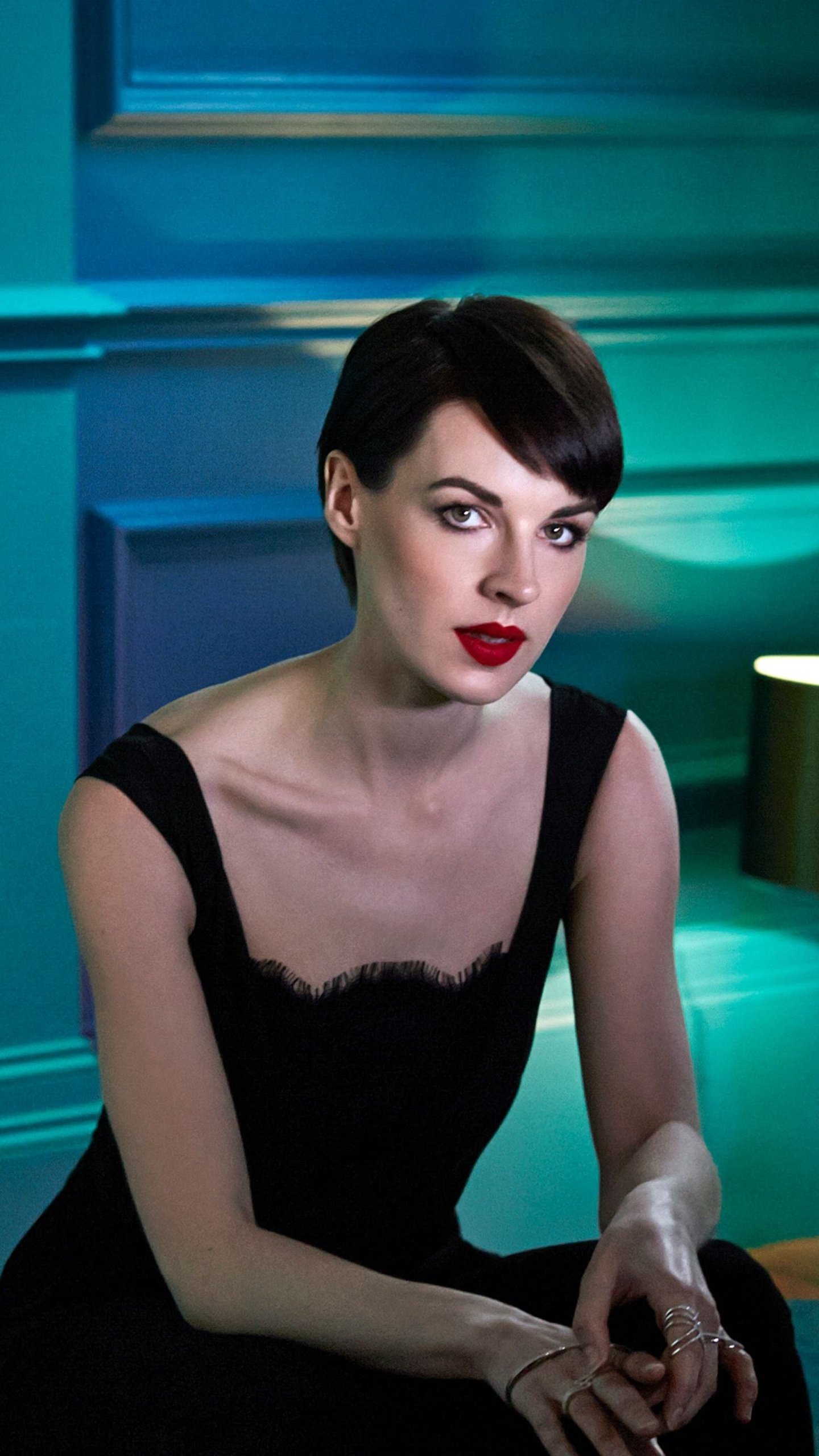 Jessica Raine - Free pics, galleries & more at Babepedia