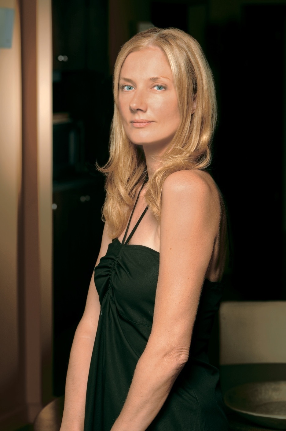 Joely Richardson - Free pics, galleries & more at Babepedia