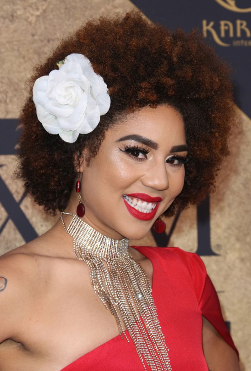 Joy Villa - Free pics, galleries & more at Babepedia