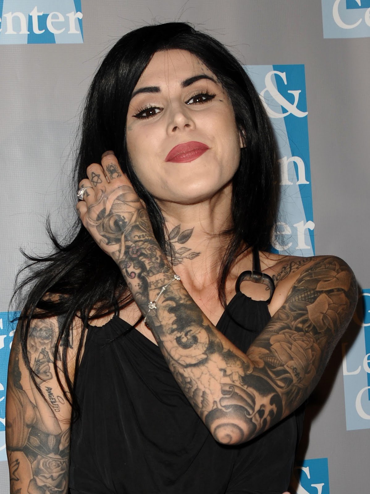 Kat Von D - Free pics, galleries & more at Babepedia