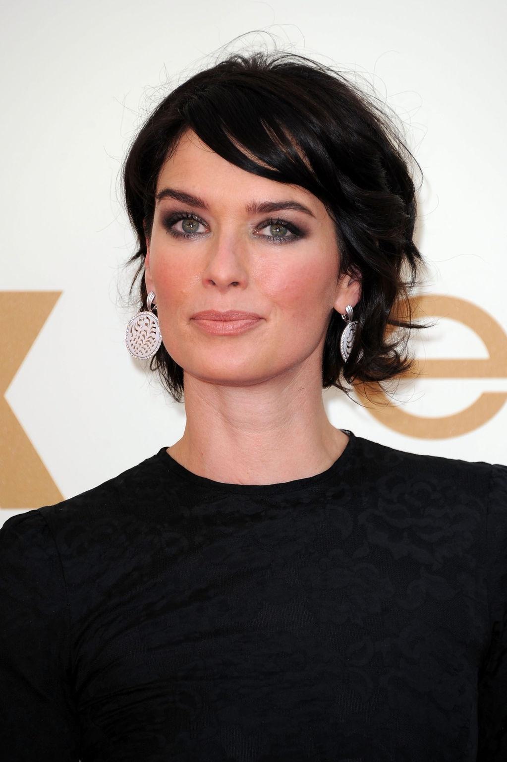 Lena Headey - Free pics, galleries & more at Babepedia