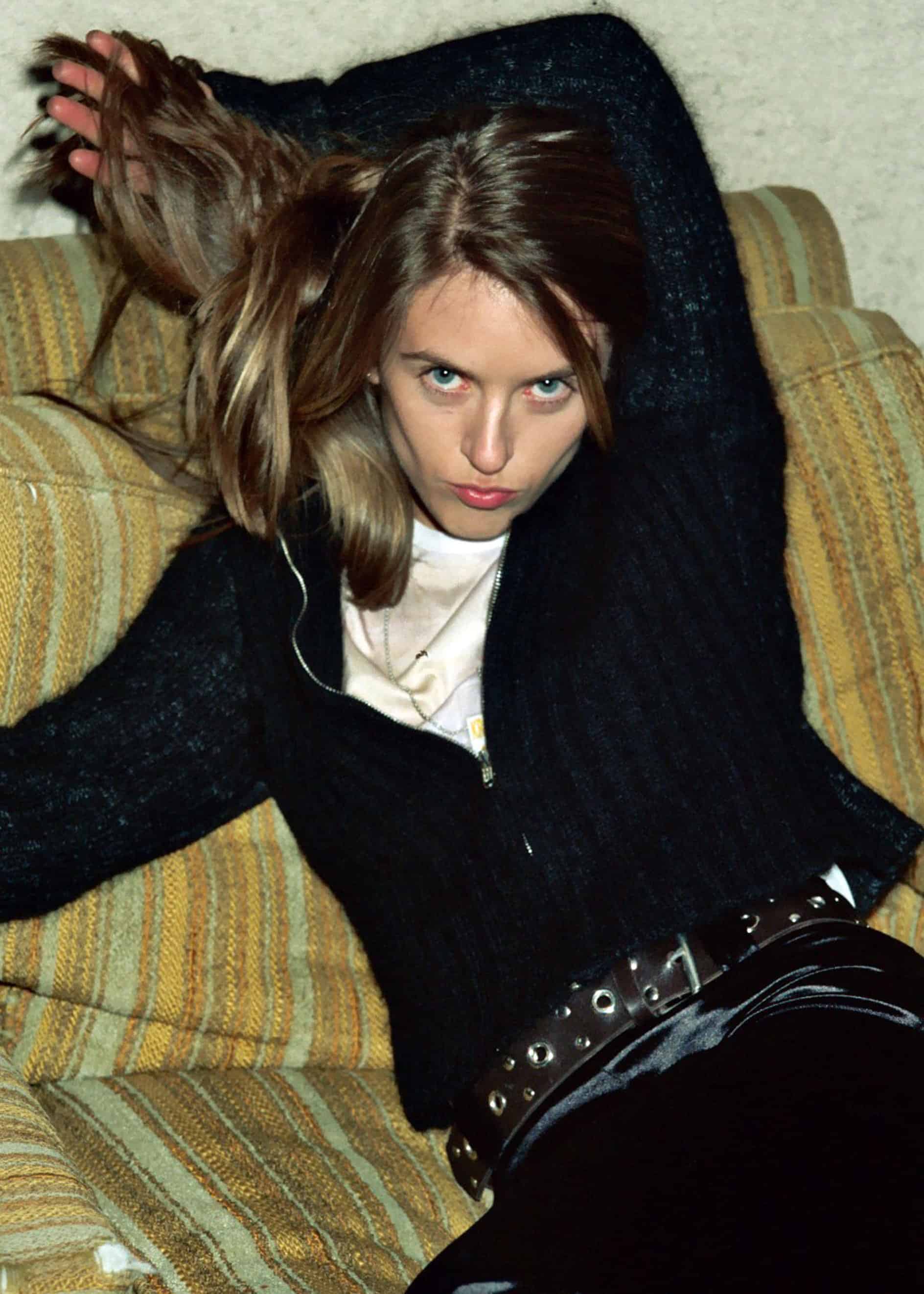 Liz Phair - Free pics, galleries & more at Babepedia