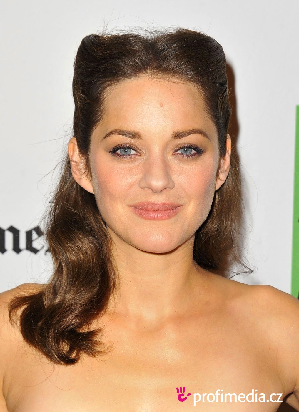 Marion Cotillard - Free pics, galleries & more at Babepedia