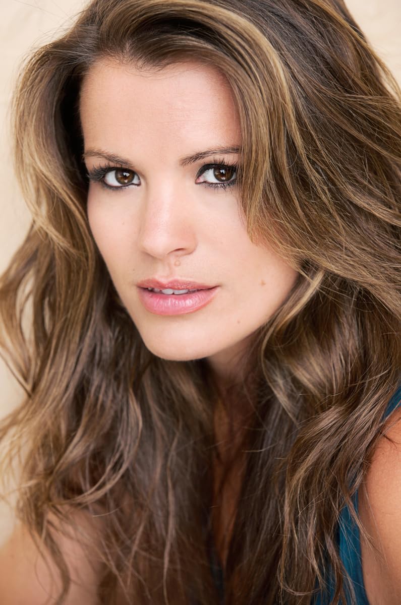 Melissa Claire Egan - Free pics, galleries & more at Babepedia