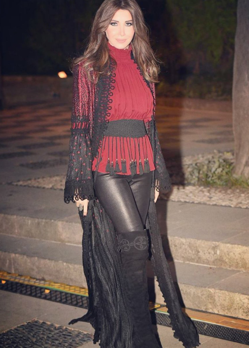 Nancy Ajram - Free pics, galleries & more at Babepedia