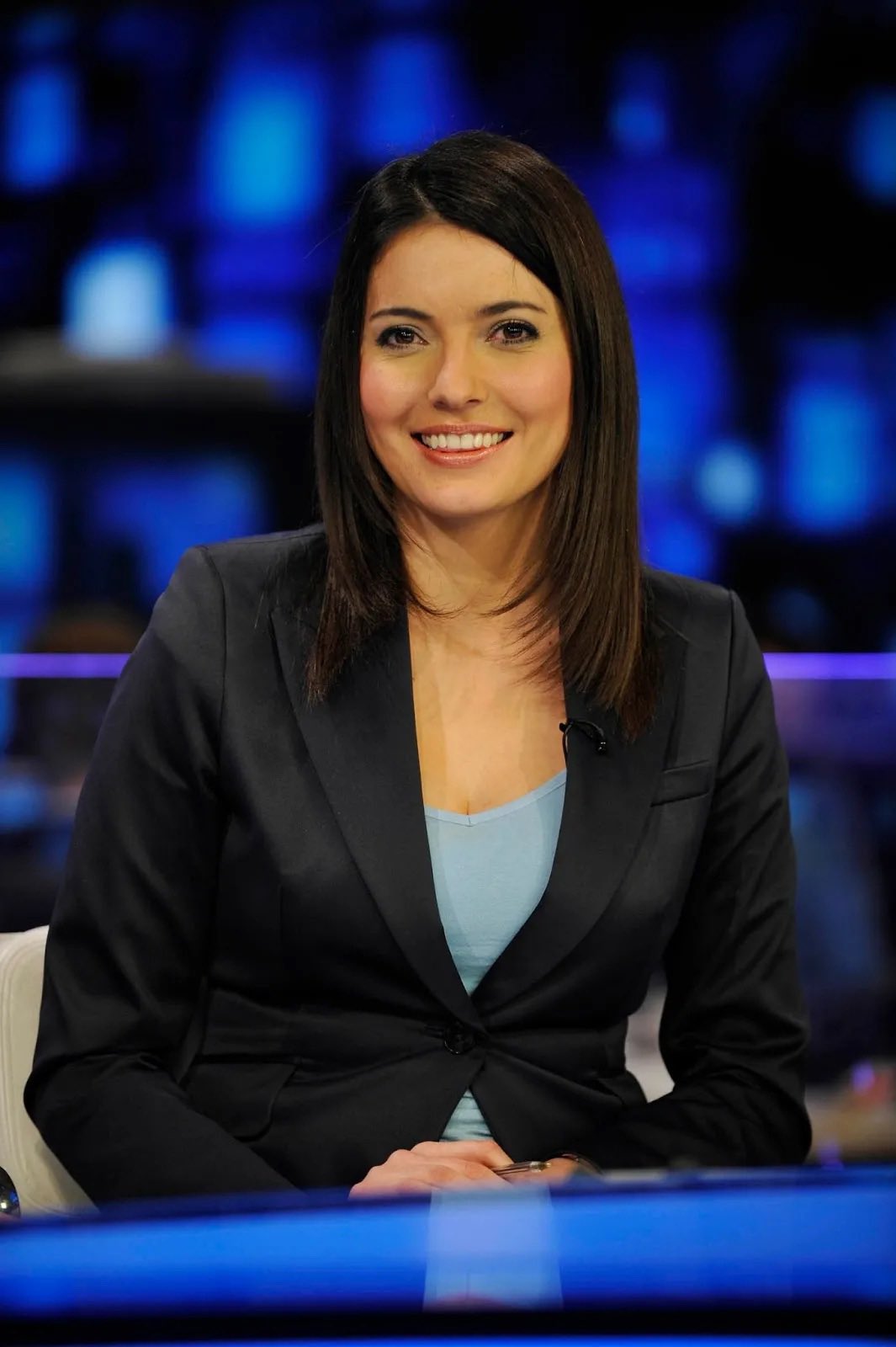 Natalie Sawyer - Free pics, galleries & more at Babepedia