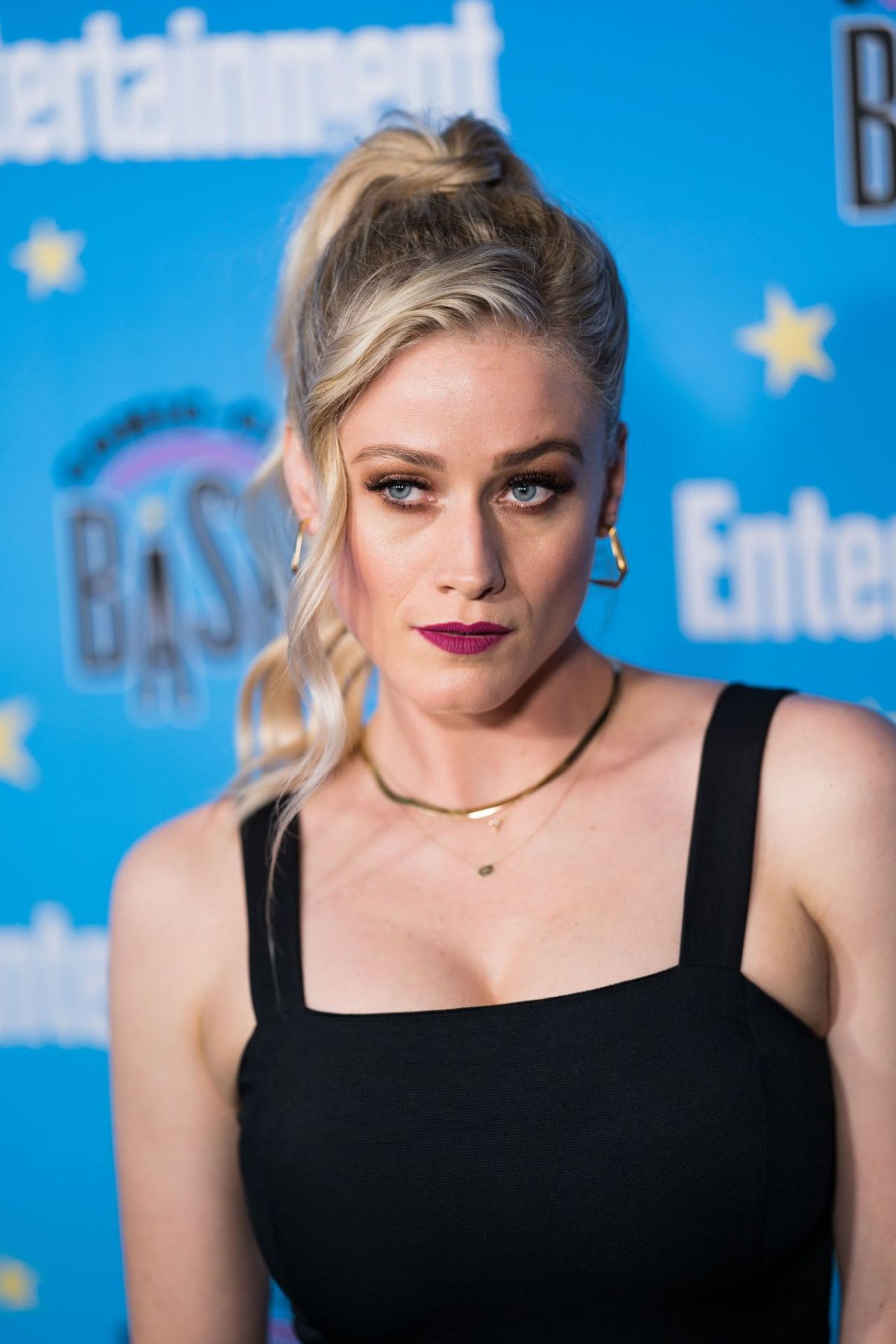 Olivia Taylor Dudley - Free pics, galleries & more at Babepedia