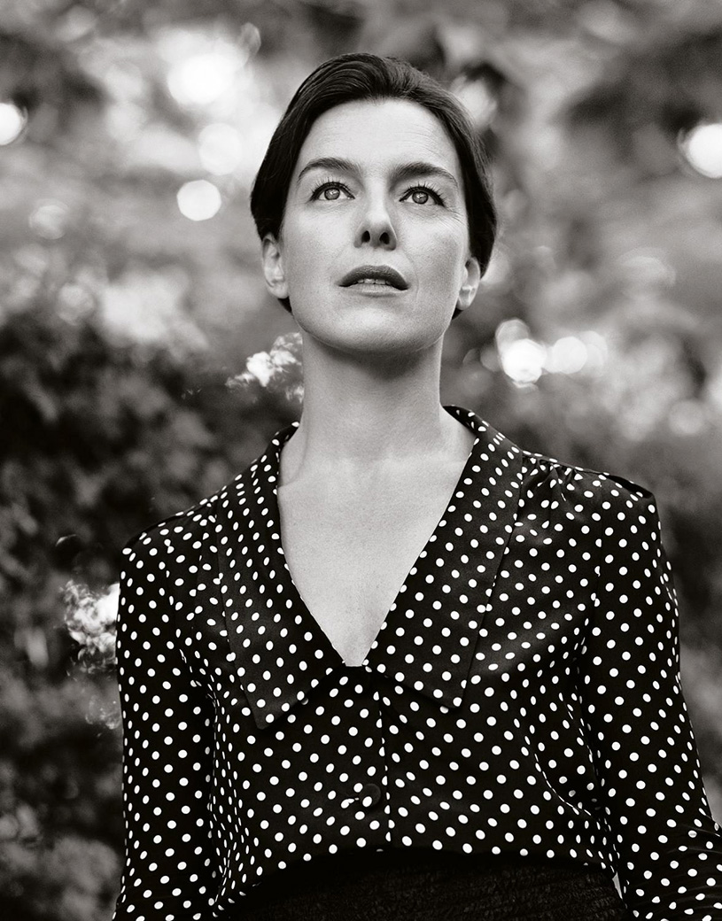 Olivia Williams - Free pics, galleries & more at Babepedia