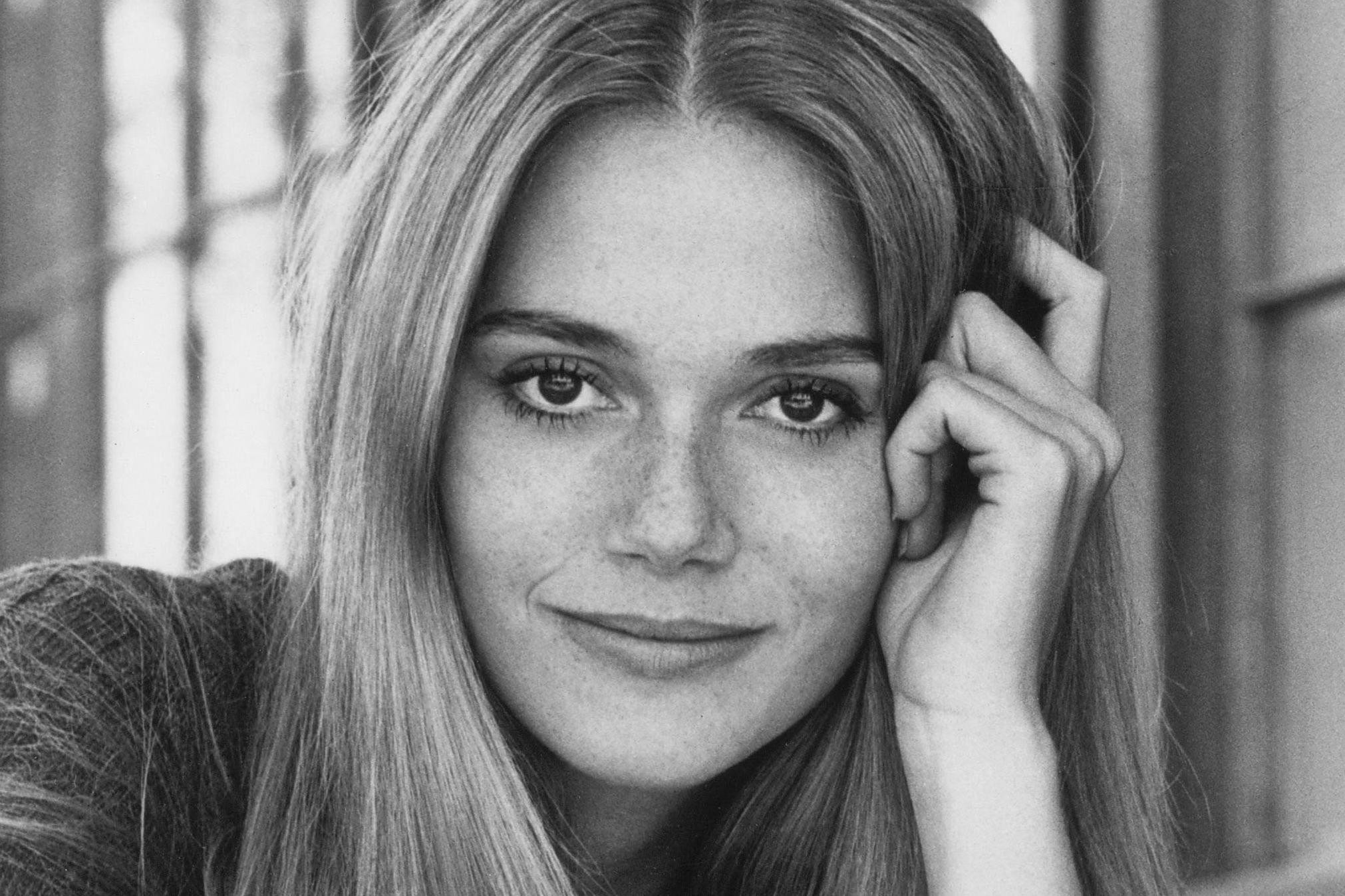 Peggy Lipton - Free pics, galleries & more at Babepedia