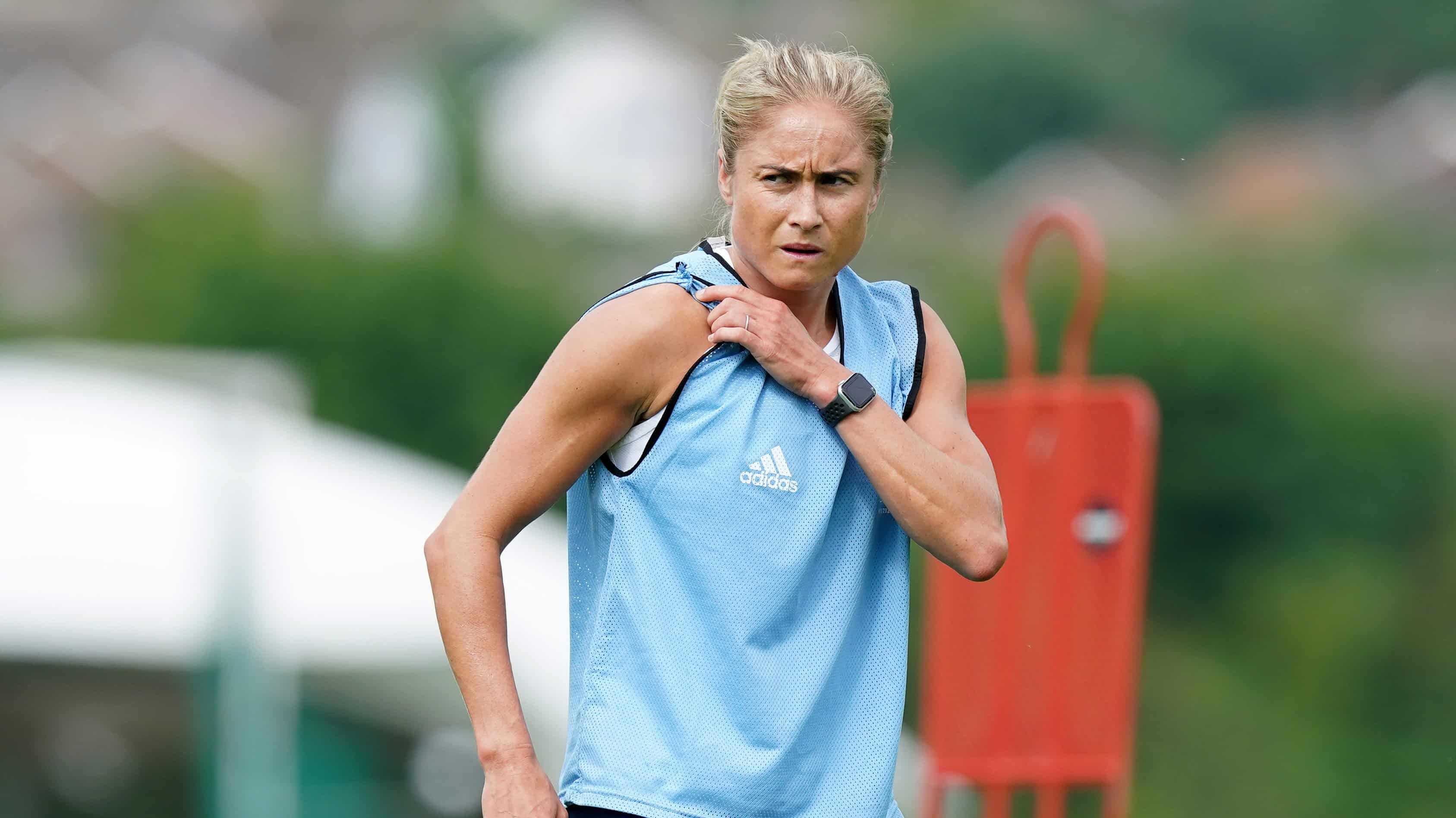 Steph Houghton - Free pics, galleries & more at Babepedia