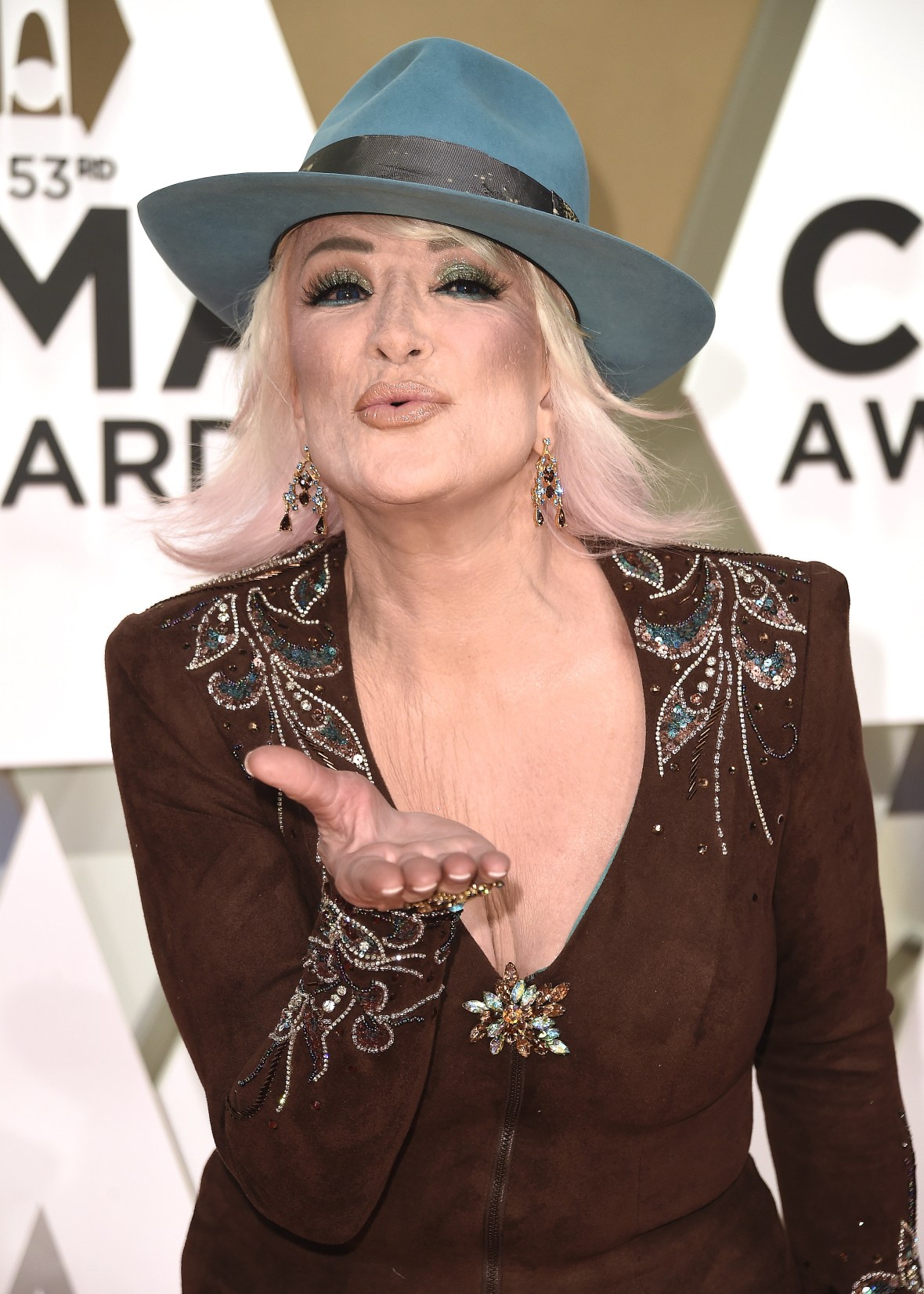 Tanya Tucker - Free pics, galleries & more at Babepedia