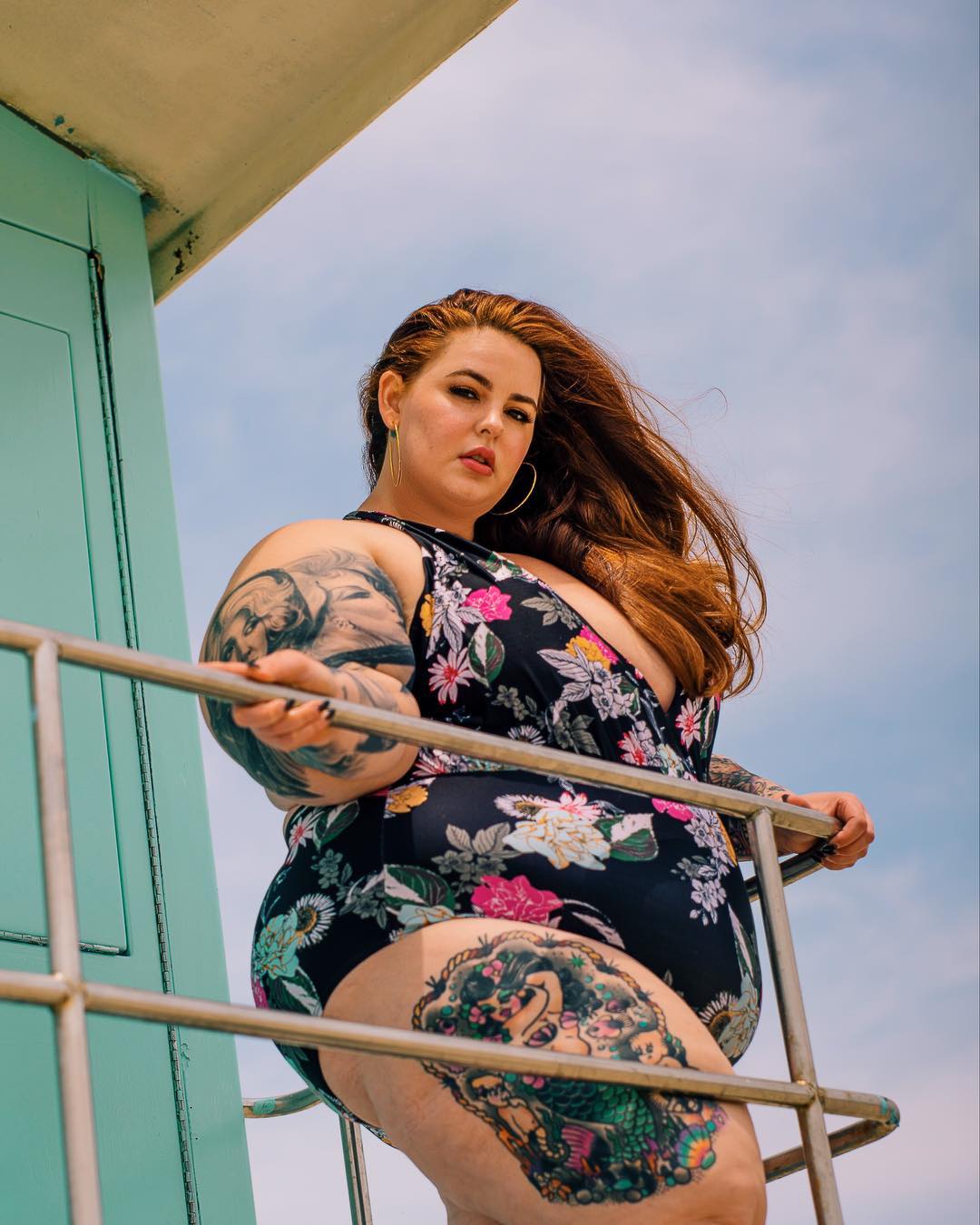 Tess Holliday - Free pics, galleries & more at Babepedia