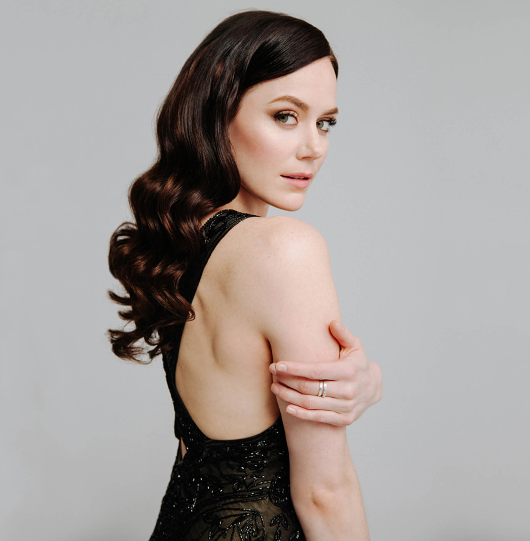 Tessa Virtue - Free pics, galleries & more at Babepedia