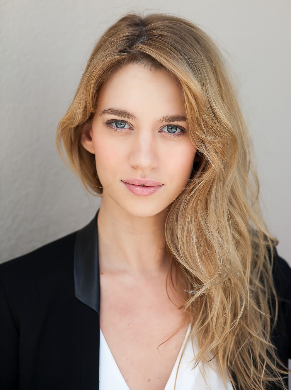 Yael Grobglas - Free pics, galleries & more at Babepedia